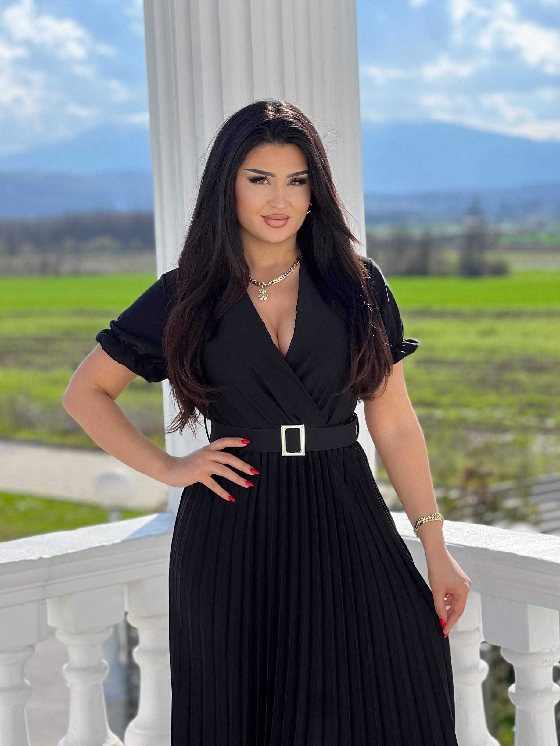Elegant Dress – Various Colors