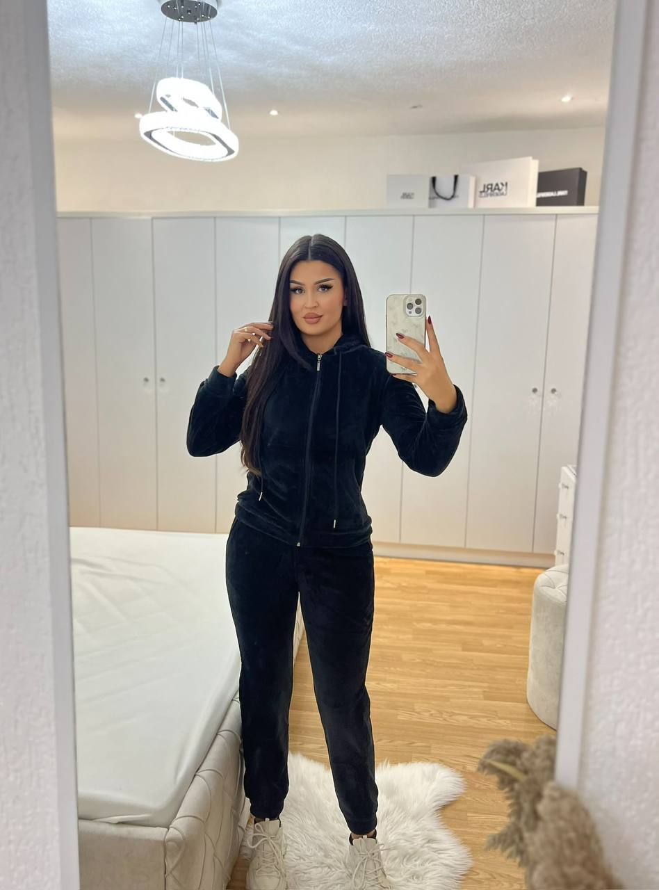 Kostum sportiv